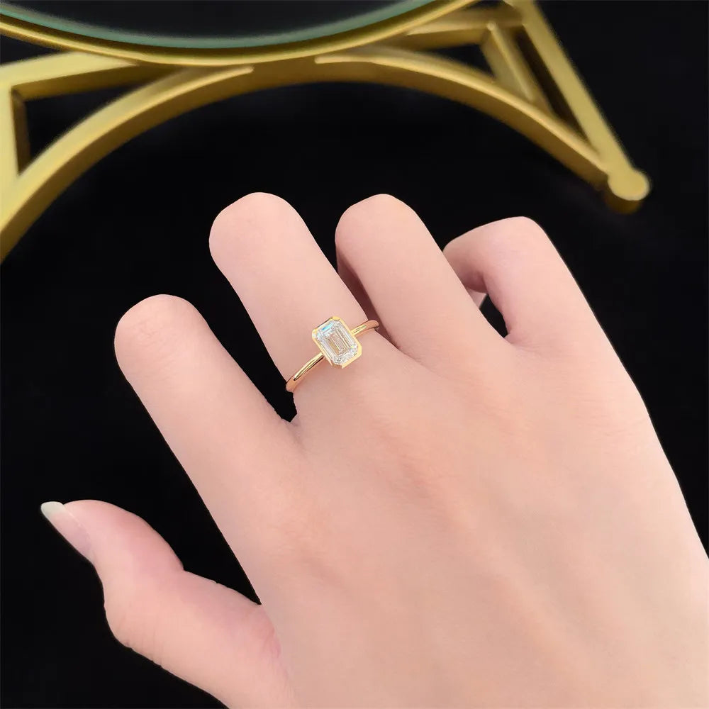 1.07 ct Geometric Emerald-Cut Lab-Grown Diamond Ring in 18K Yellow Gold