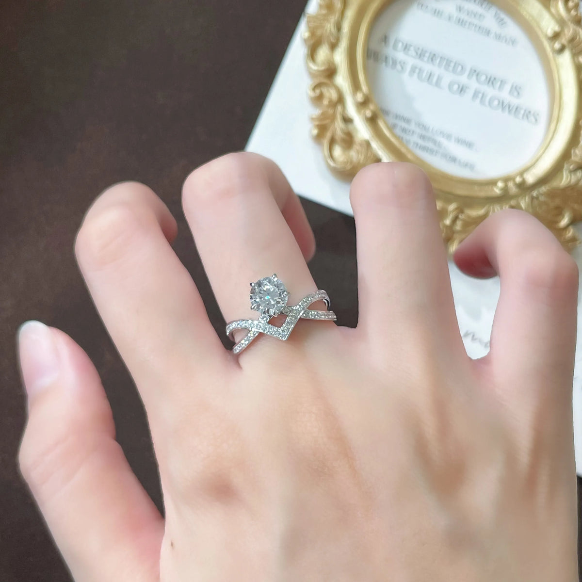 1.01 ct Cross Round-Cut Lab-Grown Diamond Ring in PT950 Platinum