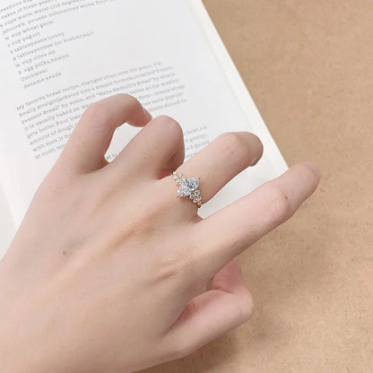 1.08 ct Floral Cluster Marquise-Cut Lab-Grown Diamond Ring in 18K Yellow Gold