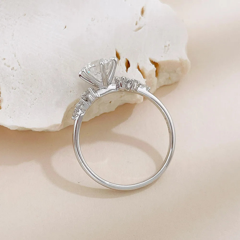 1.01 ct Cluster Round-Cut Lab-Grown Diamond Ring in 18K White Gold