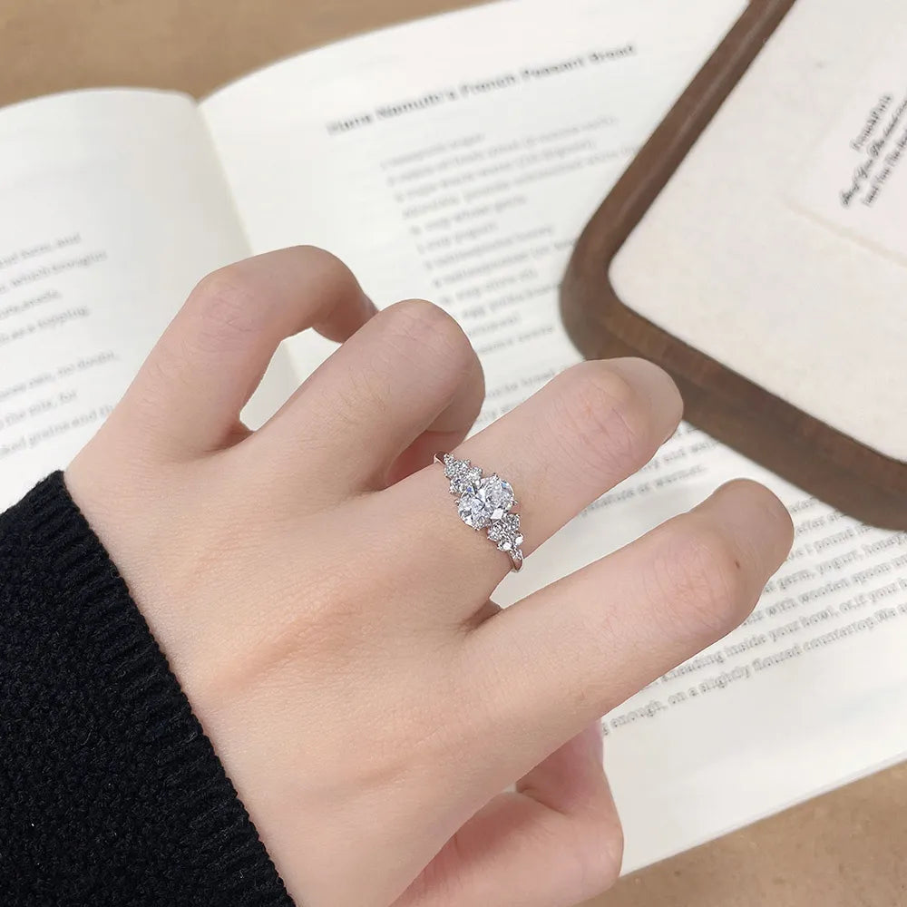 1.01 ct Celestial Four-Prong Oval-Cut Lab-Grown Diamond Ring in PT950 Platinum – APYFR0286-PT