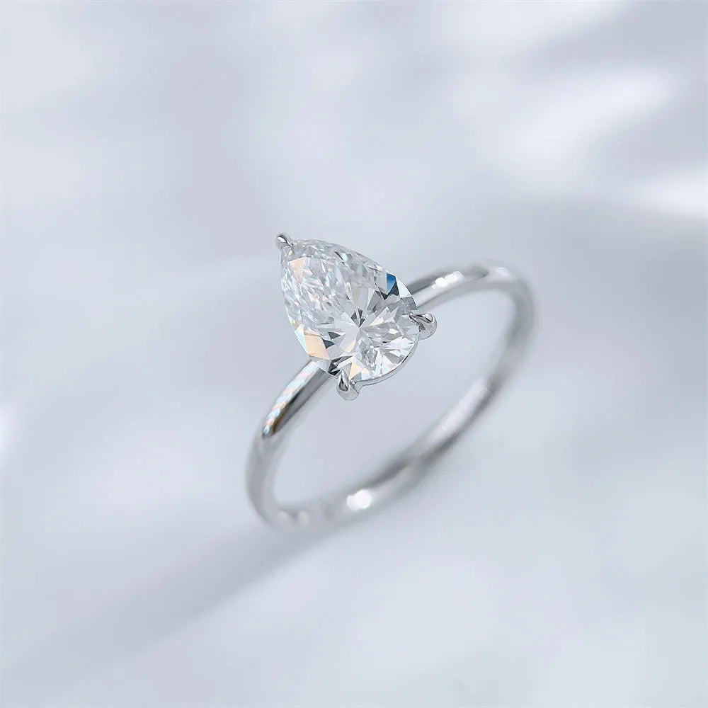 1.1 ct Minimalist Three-Prong Pear-Cut Lab-Grown Diamond Ring in PT950 Platinum