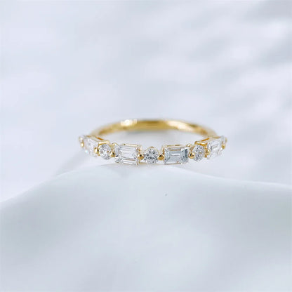 0.81 ctw Minimalist Round-Cut Lab-Grown Diamond Band in 18K Yellow Gold – APYFR0337-Y