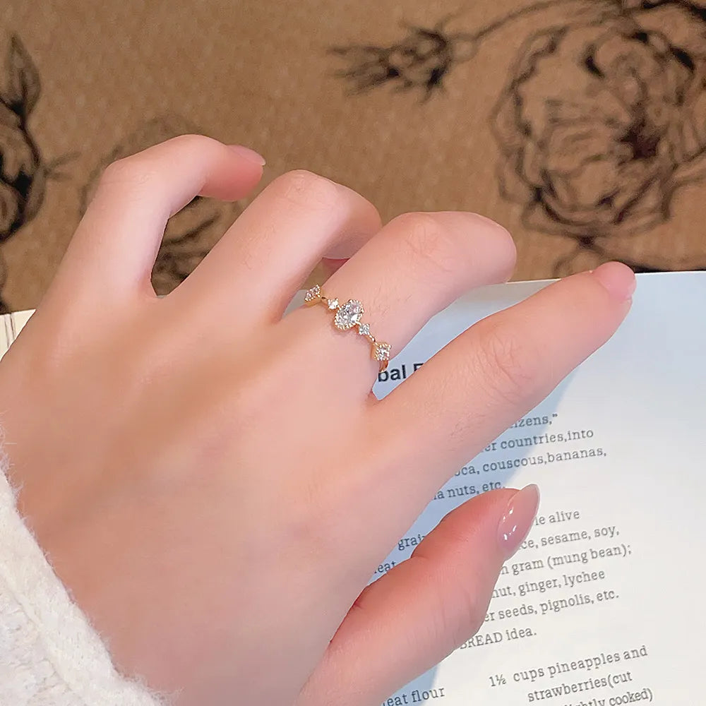 0.2 ct Oval-Cut Lab-Grown Diamond Ring in 18K Yellow Gold