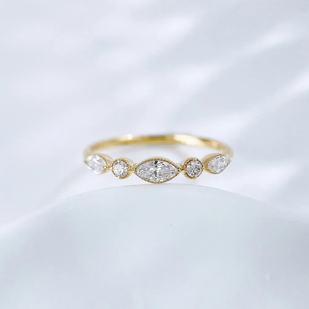 0.11 ct Mixed-Cut Lab-Grown Diamond Ring in 18K Yellow Gold – APYFR0354-Y