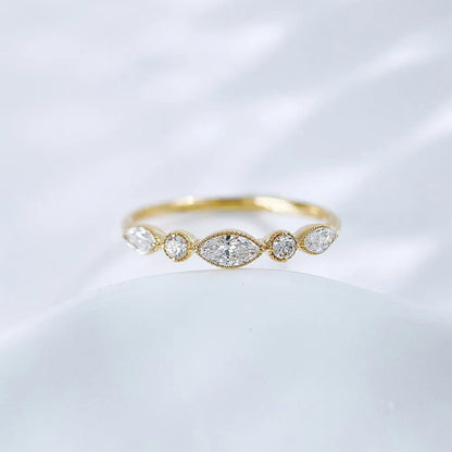 0.11 ct Mixed-Cut Lab-Grown Diamond Ring in 18K Yellow Gold – APYFR0354-Y