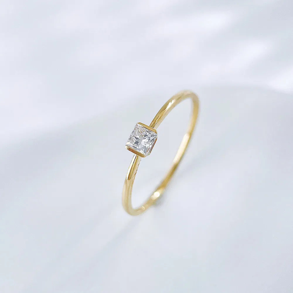 0.18 ct Minimalist Princess-Cut Lab-Grown Diamond Solitaire Ring in 18K Yellow Gold