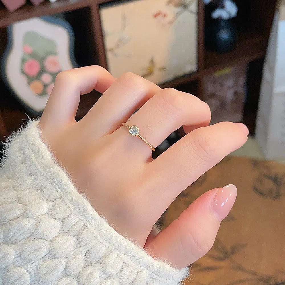 0.14 ct Vintage Cushion-Cut Lab-Grown Diamond Ring in 18K Yellow Gold