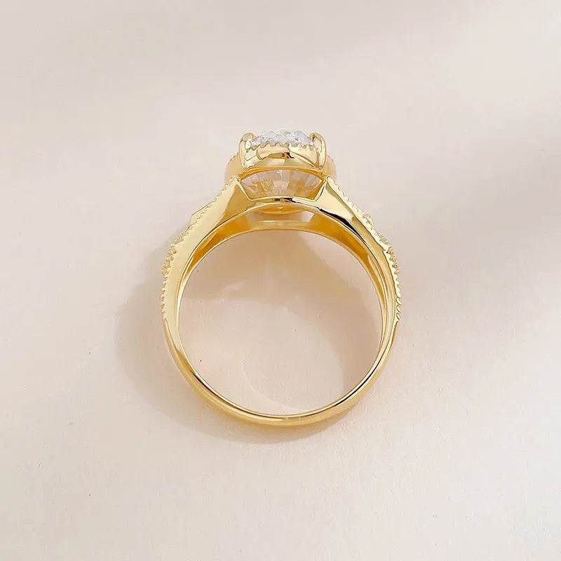 4.04 ct Vintage Oval-Cut Lab-Grown Diamond Ring in 18K Yellow Gold – APYFR0390-Y