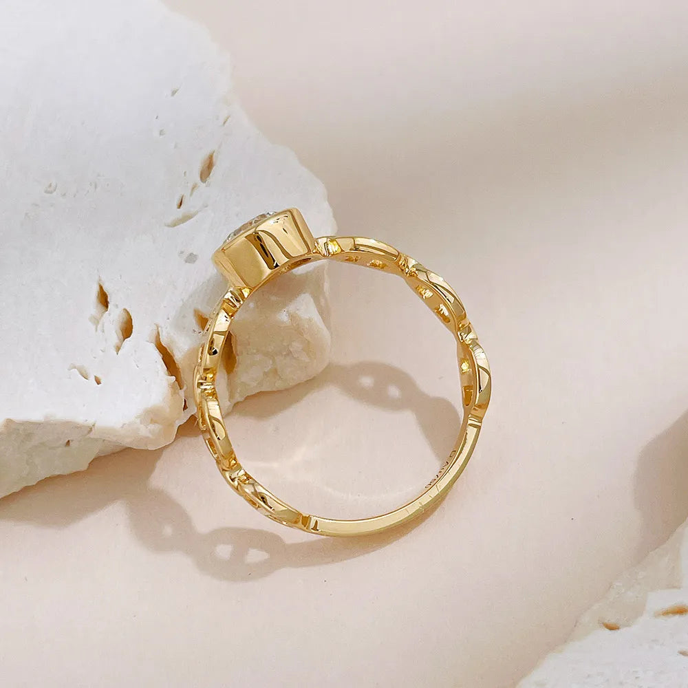 0.54 ct Minimalist Round-Cut Lab-Grown Diamond Ring in 18K Yellow Gold – APYFR0393-Y