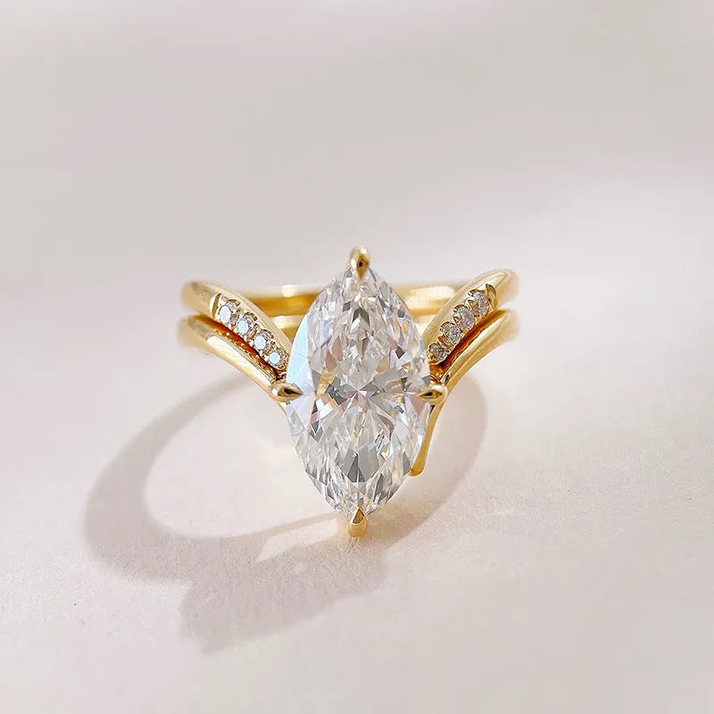 3.01 ct Heart Marquise-Cut Lab-Grown Diamond Ring in 18K Yellow Gold