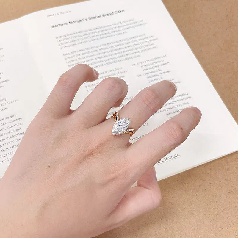 3.01 ct Heart Marquise-Cut Lab-Grown Diamond Ring in 18K Yellow Gold