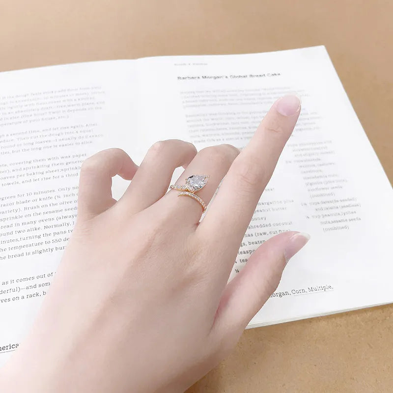 2.1 ct Cross Pear-Cut Lab-Grown Diamond Ring in 18K Yellow Gold