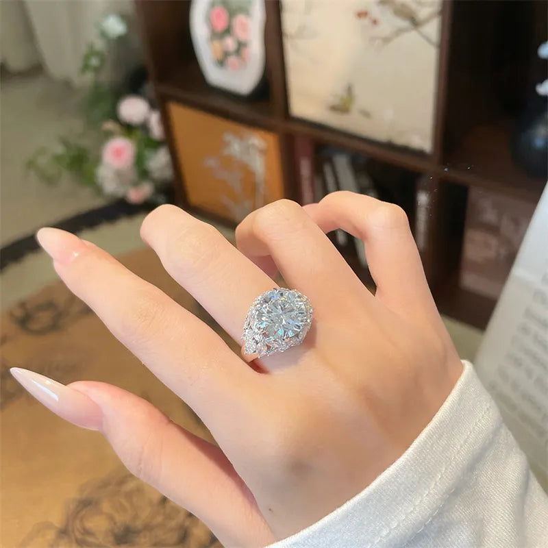 5.08 ct Floral Round-Cut Lab-Grown Diamond Ring in 18K White Gold – APYFR0421-W