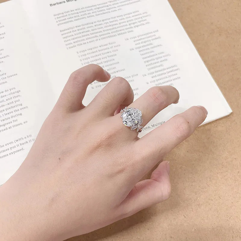 5.03 ct Bow Oval-Cut Lab-Grown Diamond Ring in 18K White Gold – APYFR0423-W