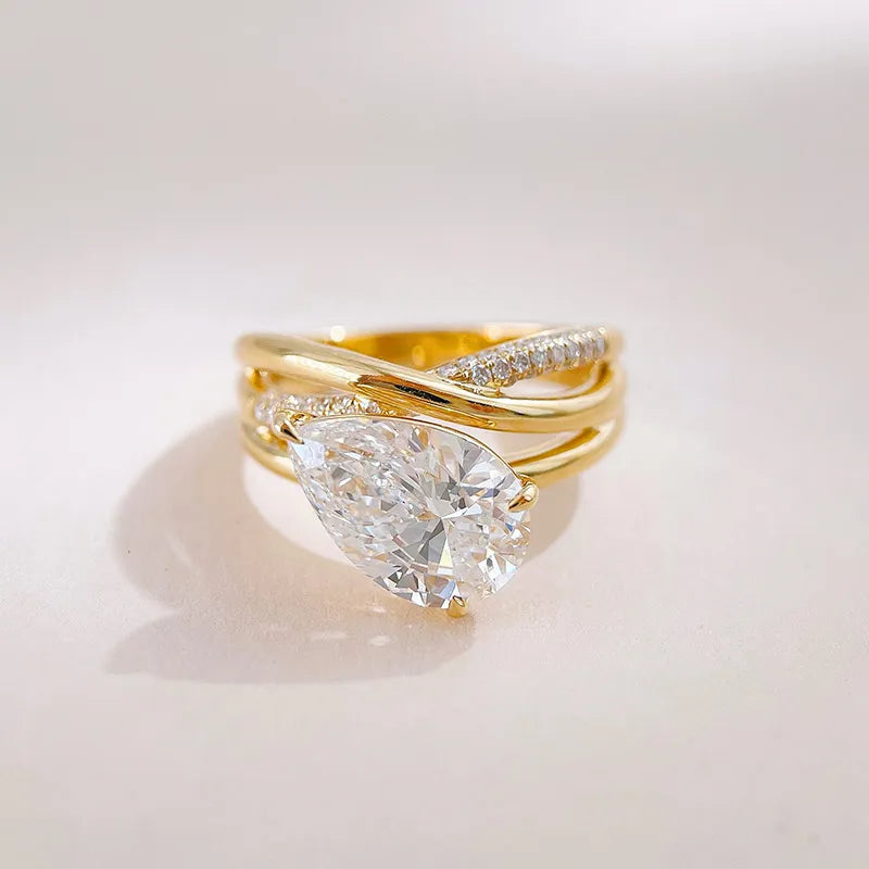 3.02 ct Celestial Pear-Cut Lab-Grown Diamond Ring in 18K Yellow Gold – APYFR0434-Y
