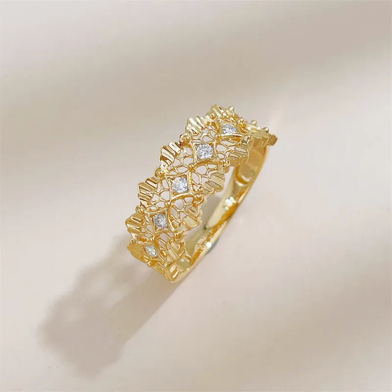 0.12 ctw Floral Round-Cut Lab-Grown Diamond Band in 18K Yellow Gold