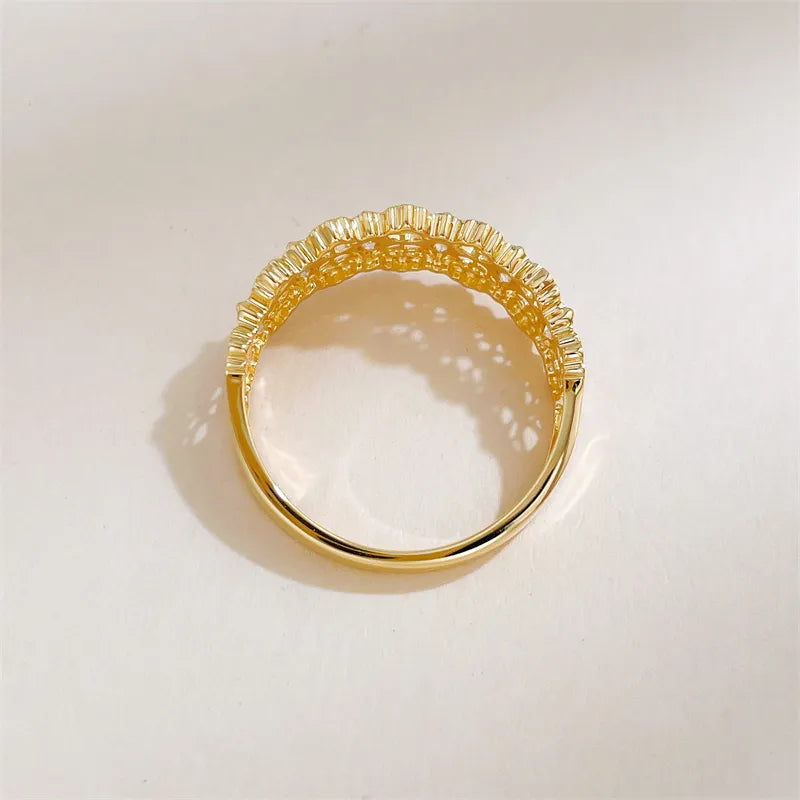 0.12 ctw Floral Round-Cut Lab-Grown Diamond Band in 18K Yellow Gold