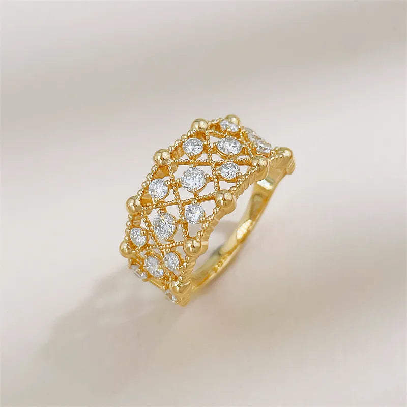 0.77 ctw Vintage Round-Cut Lab-Grown Diamond Band in 18K Yellow Gold – APYFR0445-Y