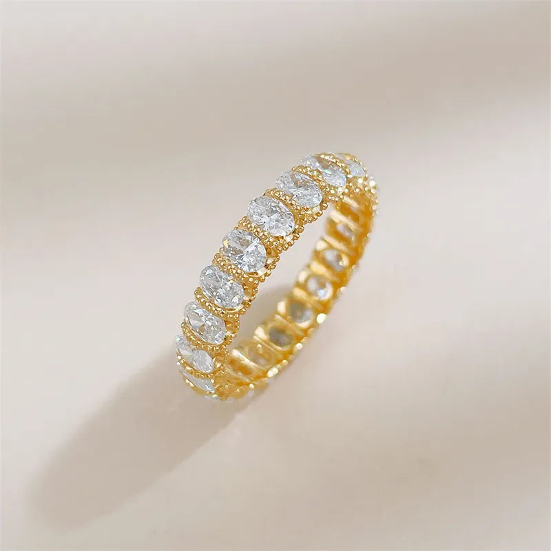 2 ctw Vintage Oval-Cut Lab-Grown Diamond Band in 18K Yellow Gold