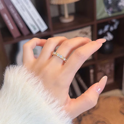 0.99 ctw Cross Round-Cut Lab-Grown Diamond Band in 18K Yellow Gold