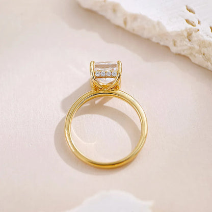 3.02 ct Radiant-Cut Lab-Grown Diamond Ring in 18K Yellow Gold – APYFR0451-Y