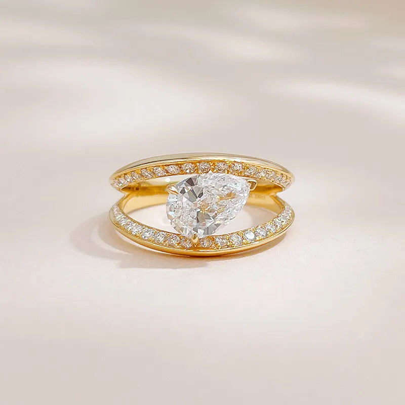 1.1 ct Celestial Pear-Cut Lab-Grown Diamond Ring in 18K Yellow Gold – APYFR0455-Y