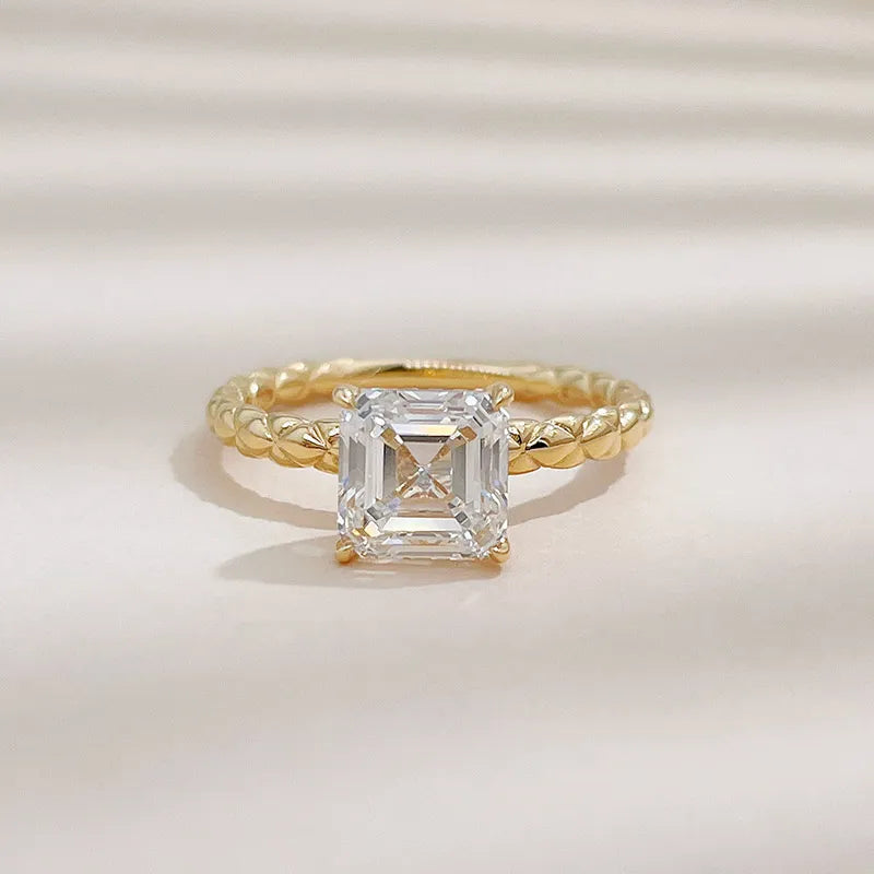 2.1 ct Vintage Princess-Cut Lab-Grown Diamond Ring in 18K Yellow Gold – APYFR0492-Y