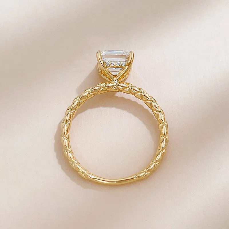 2.1 ct Vintage Princess-Cut Lab-Grown Diamond Ring in 18K Yellow Gold – APYFR0492-Y