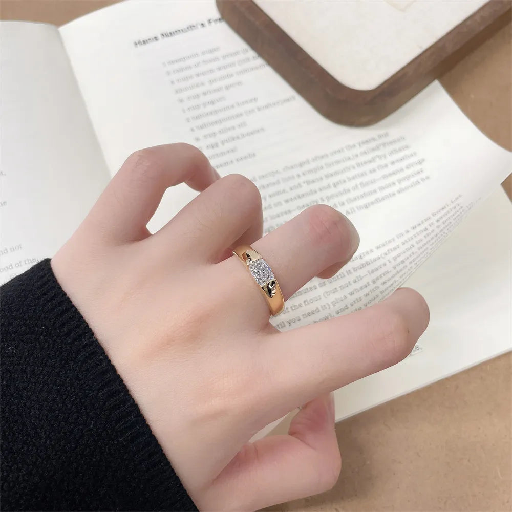 1.01 ct Vintage Princess-Cut Lab-Grown Diamond Ring in 18K Yellow Gold – APYMR0007-Y