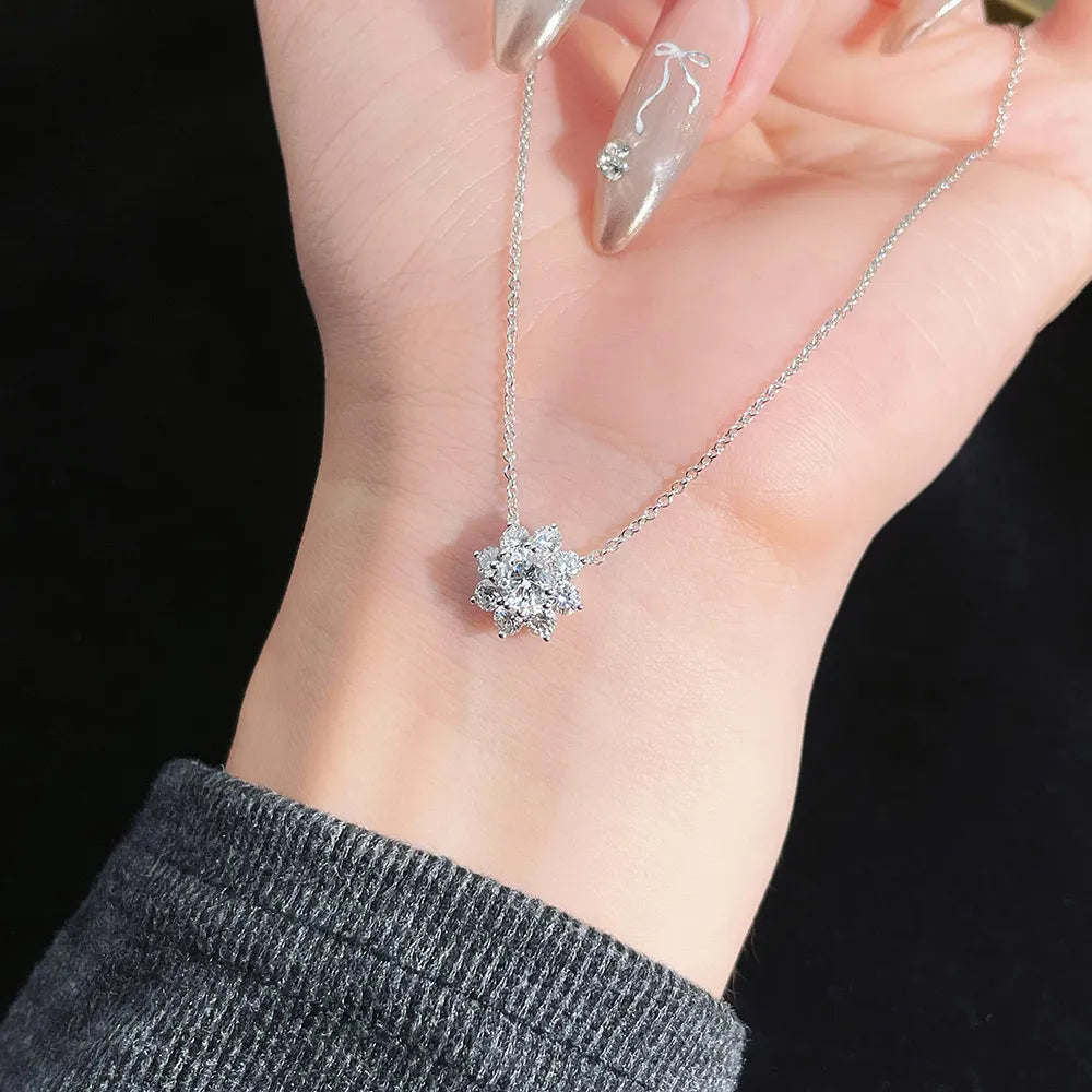 0.51 ct Floral Round-Cut Lab-Grown Diamond Necklace in PT950 Platinum – APYN0004-PT