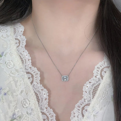 1.04 ct Celestial Adjustable Emerald-Cut Lab-Grown Diamond Necklace in PT950 Platinum