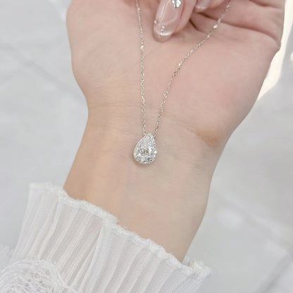 1.02 ct Celestial Pear-Cut Lab-Grown Diamond Necklace in PT950 Platinum