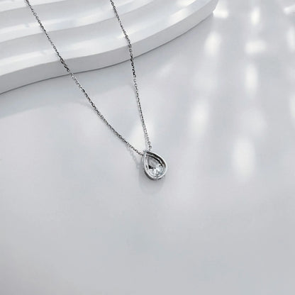 1.02 ct Celestial Pear-Cut Lab-Grown Diamond Necklace in PT950 Platinum