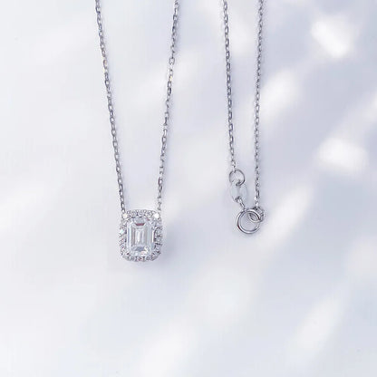 1.09 ct Statement Emerald-Cut Lab-Grown Diamond Necklace in PT950 Platinum