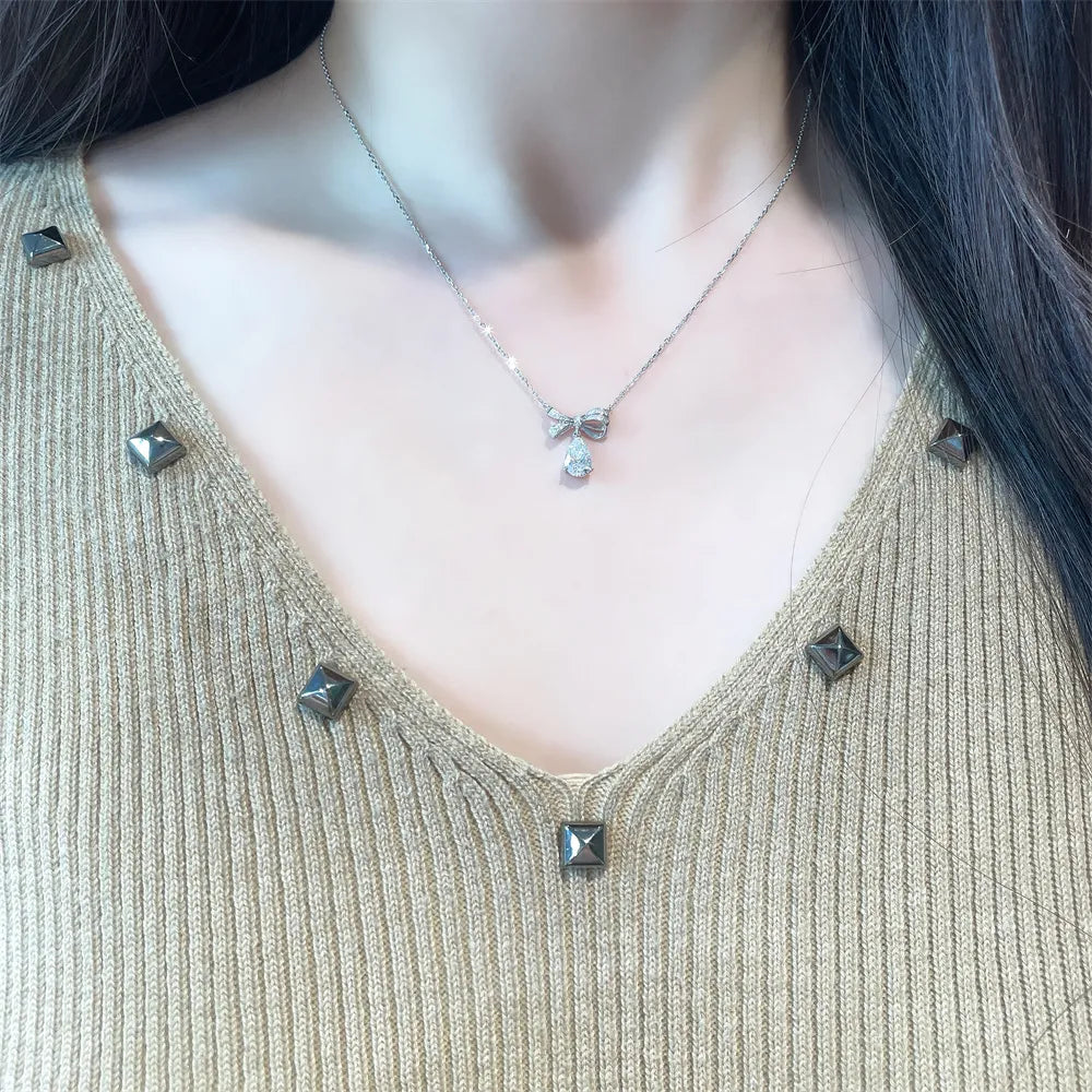 1.03 ct Bow Pear-Cut Lab-Grown Diamond Necklace in PT950 Platinum