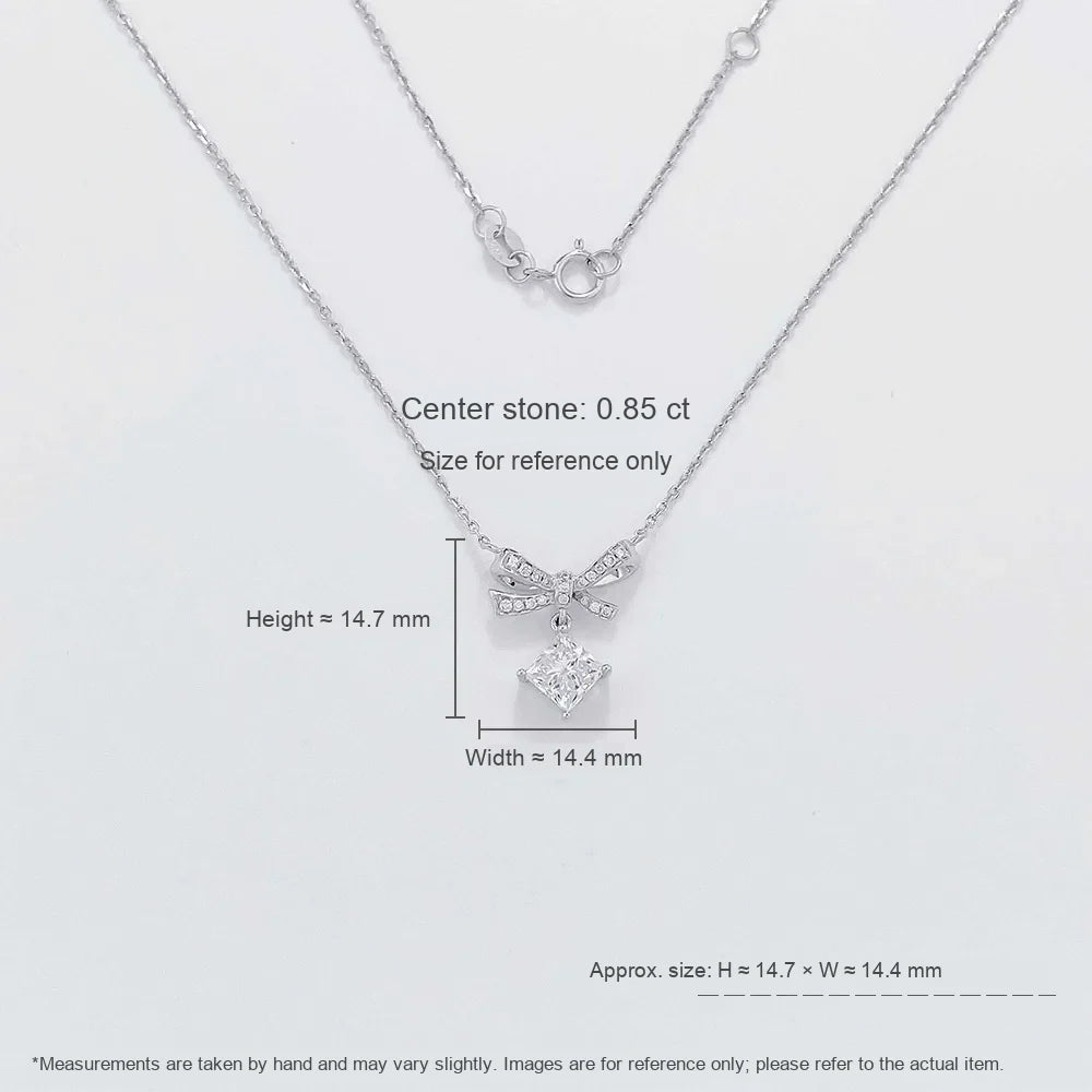 0.81 ct Bow Princess-Cut Lab-Grown Diamond Necklace in PT950 Platinum