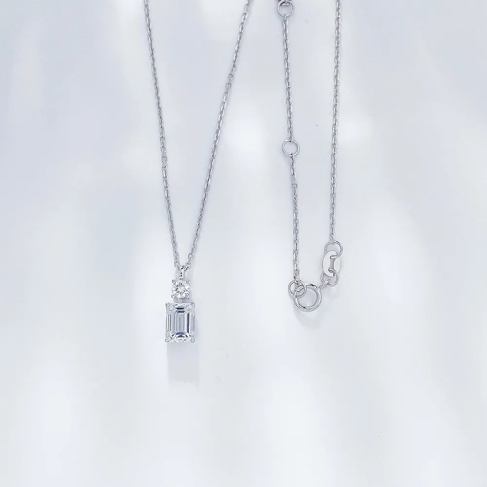 1.06 ct Minimalist Emerald-Cut Lab-Grown Diamond Necklace in PT950 Platinum – APYN0020-PT