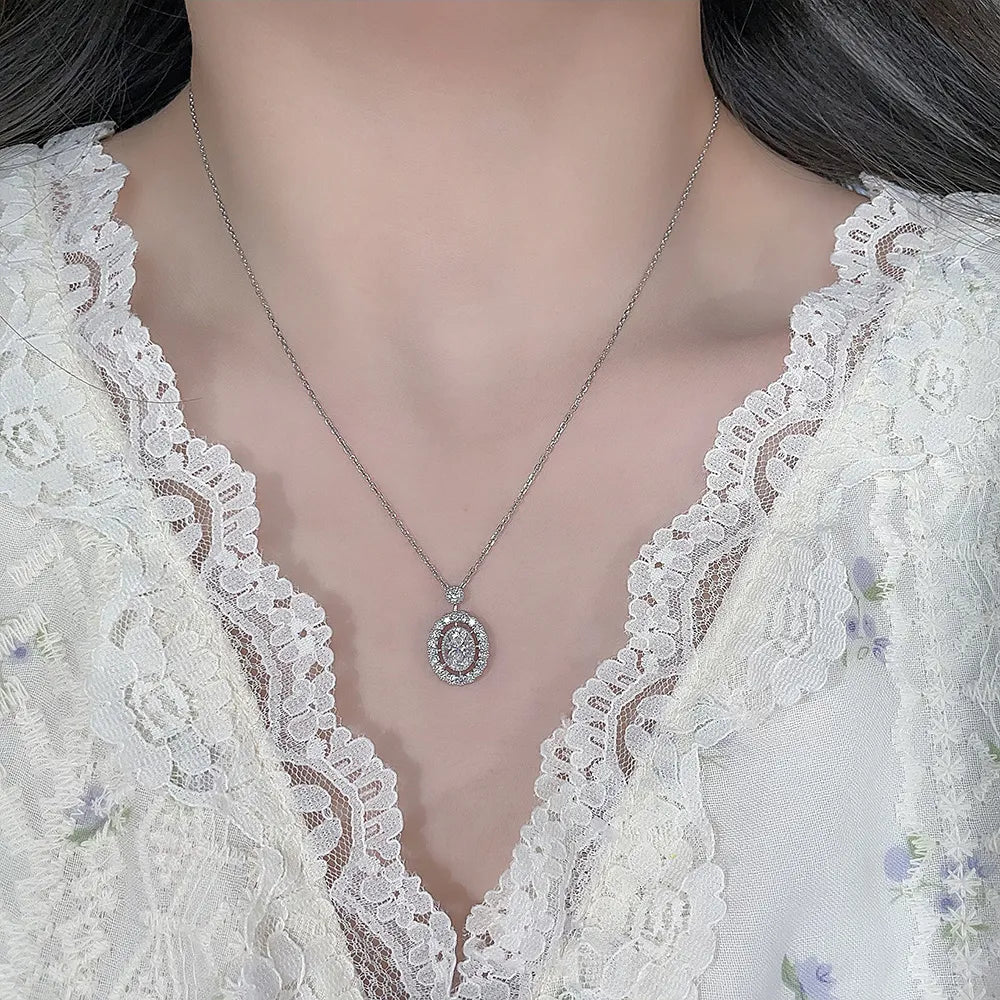 1.02 ct Statement Adjustable Oval-Cut Lab-Grown Diamond Necklace in PT950 Platinum
