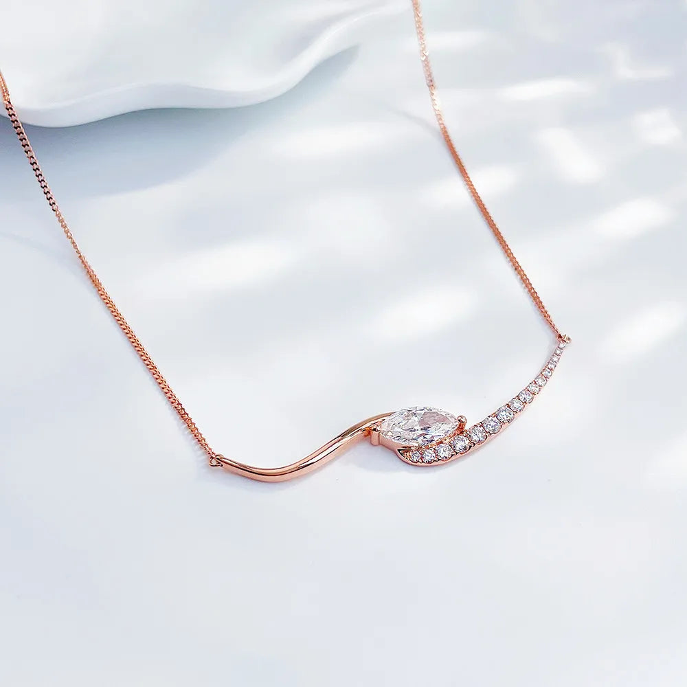 1.07 ct Floral Marquise-Cut Lab-Grown Diamond Necklace in 18K Rose Gold