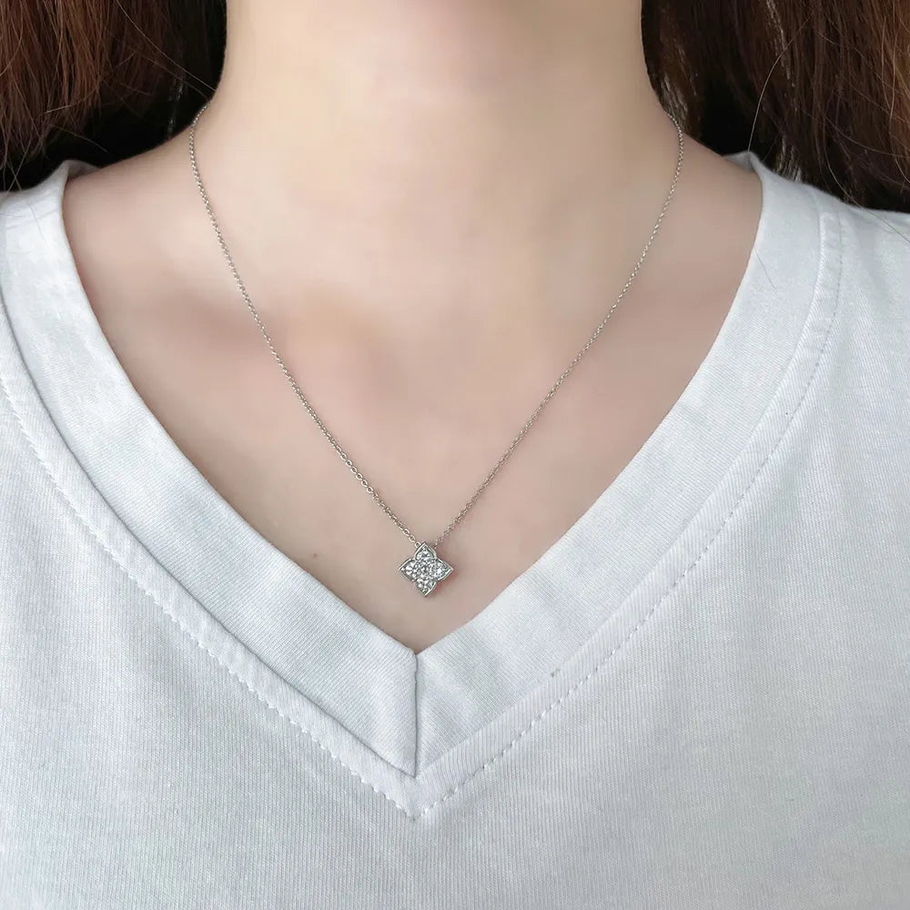 0.38 ctw Four-Leaf Clover Adjustable Round-Cut Lab-Grown Diamond Necklace in PT950 Platinum