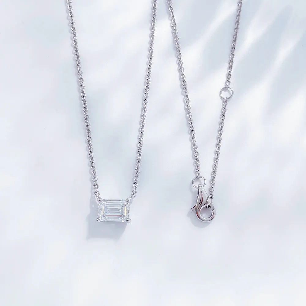 1.07 ct Minimalist Emerald-Cut Lab-Grown Diamond Necklace in PT950 Platinum – APYN0054-PT