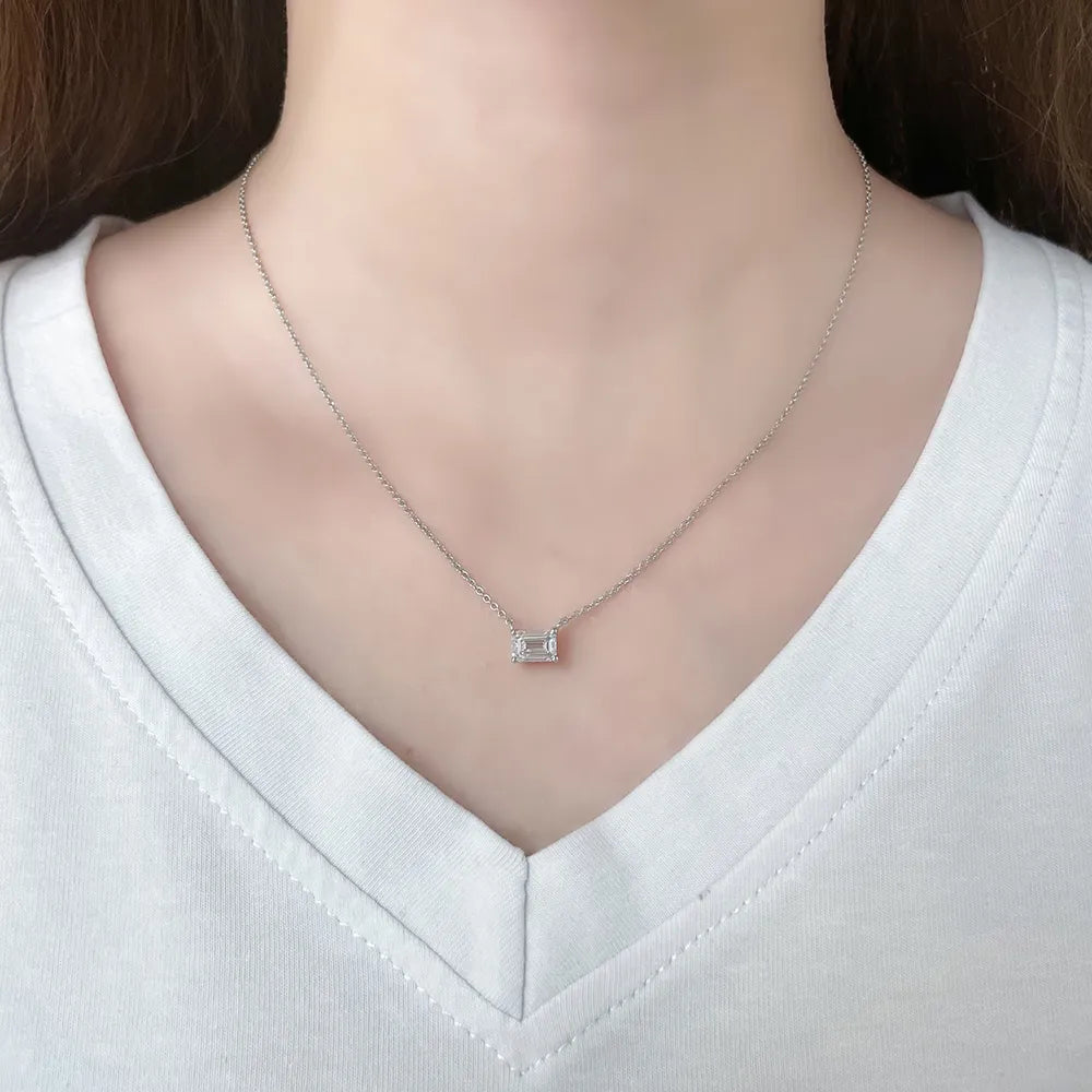 1.07 ct Minimalist Emerald-Cut Lab-Grown Diamond Necklace in PT950 Platinum – APYN0054-PT
