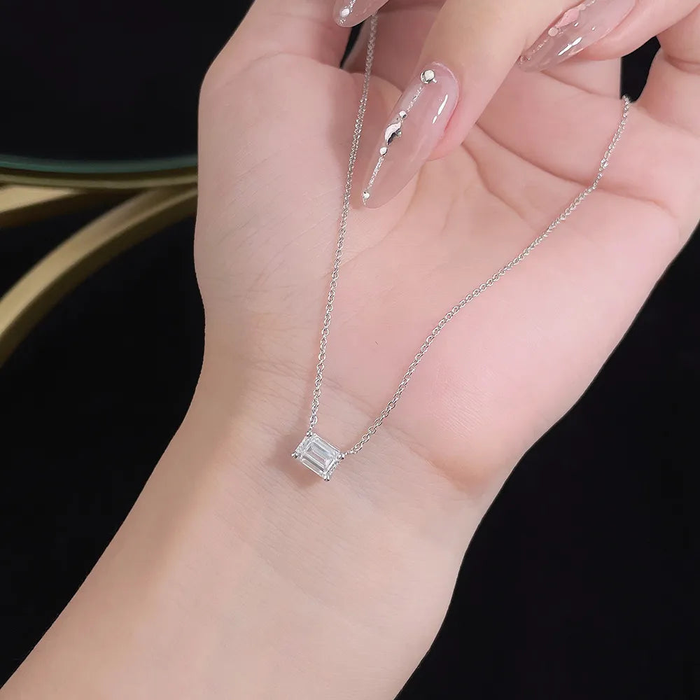 1.07 ct Minimalist Emerald-Cut Lab-Grown Diamond Necklace in PT950 Platinum – APYN0054-PT
