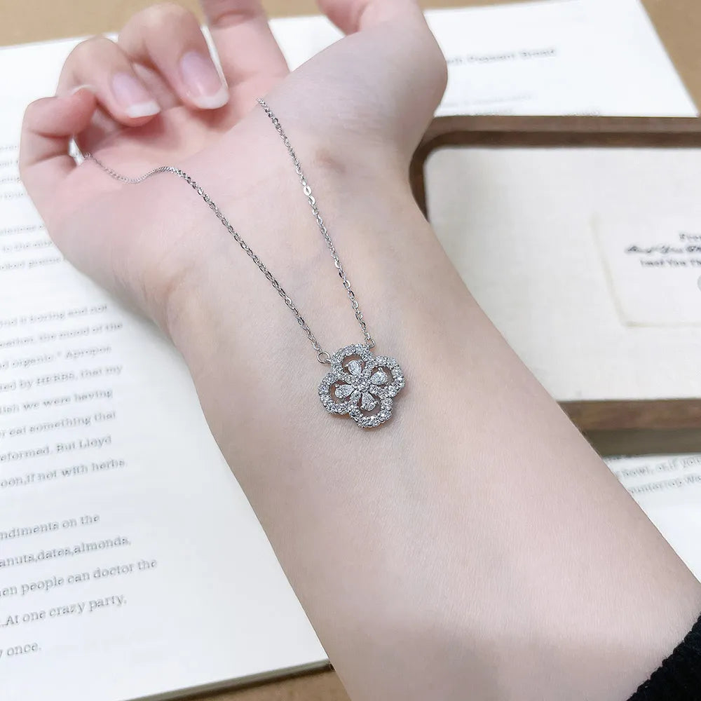 0.86 ctw Four-Leaf Clover Round-Cut Lab-Grown Diamond Necklace in 925 Sterling Silver – APYN0081-S