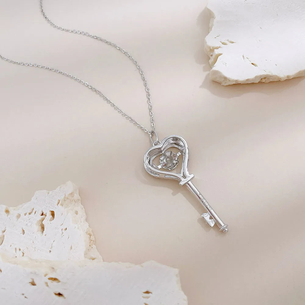 1.06 ct Heart Adjustable Round-Cut Lab-Grown Diamond Necklace in 925 Sterling Silver