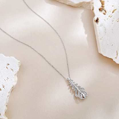 0.16 ct Statement Round-Cut Lab-Grown Diamond Necklace in 18K White Gold – APYN0091-W