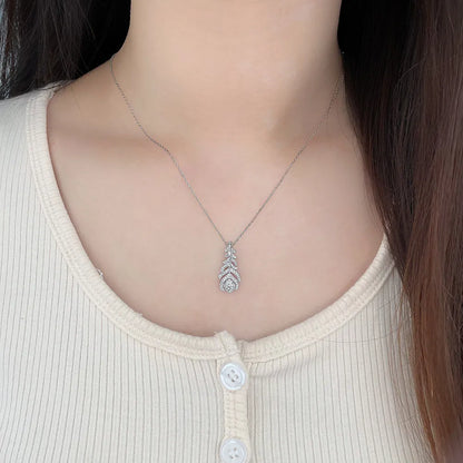 0.16 ct Statement Round-Cut Lab-Grown Diamond Necklace in 18K White Gold – APYN0091-W