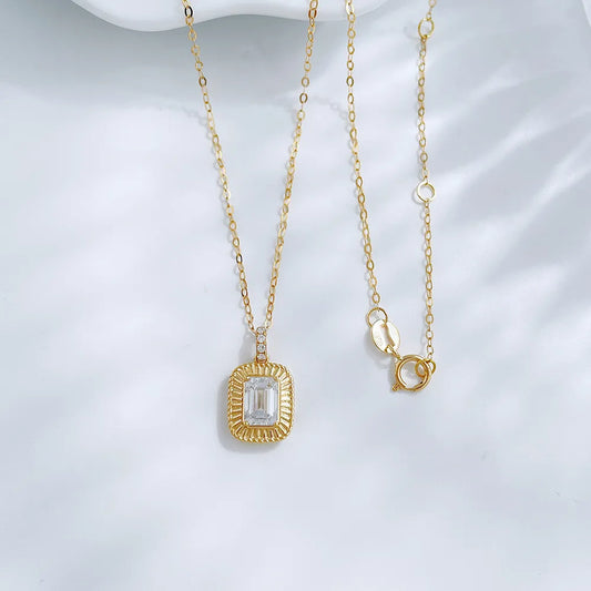 0.66 ct Vintage Adjustable Emerald-Cut Lab-Grown Diamond Necklace in 18K Yellow Gold