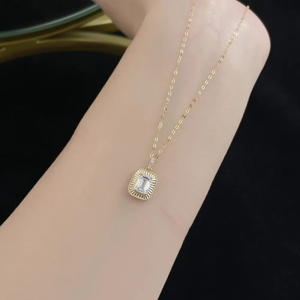 0.66 ct Vintage Adjustable Emerald-Cut Lab-Grown Diamond Necklace in 18K Yellow Gold